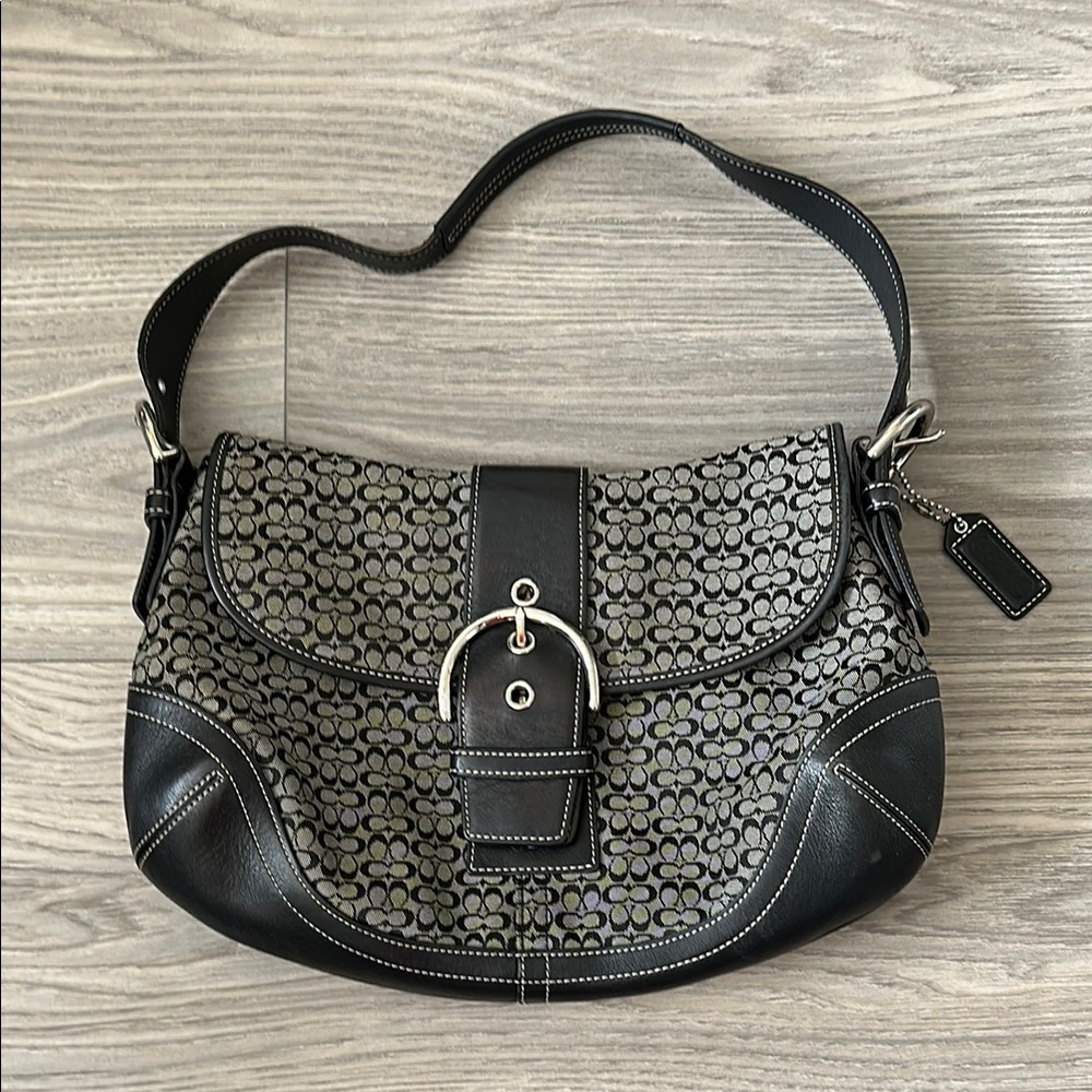Vintage 2004 Coach SOHO Black Leather Signature Shoulder Bag